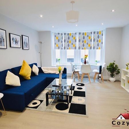Luxury Central Self Contained Flat By Cozynest Ридинг Экстерьер фото