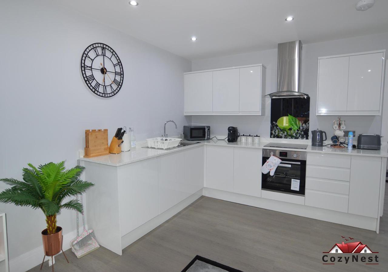 Luxury Central Self Contained Flat By Cozynest Ридинг Экстерьер фото