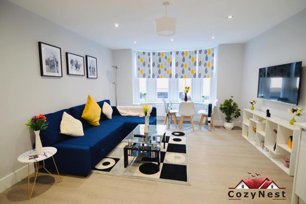 Luxury Central Self Contained Flat By Cozynest Ридинг Экстерьер фото